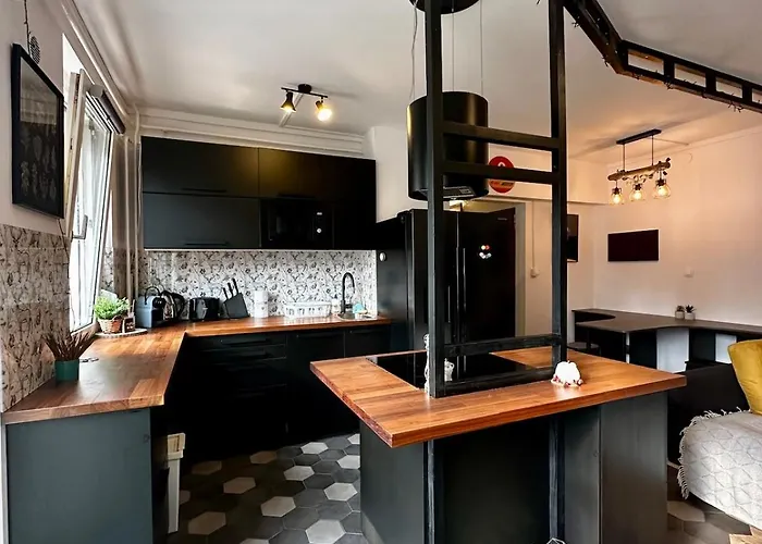 Romai Terrace Apt